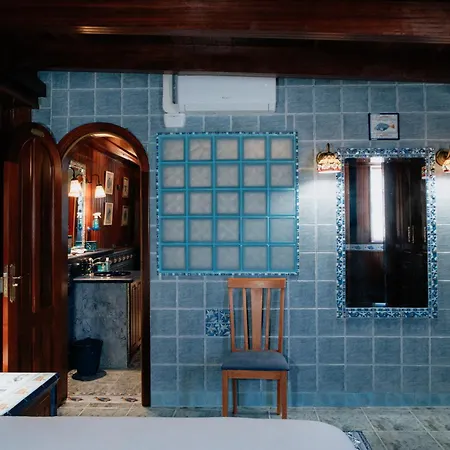 Blueattic Apartment *